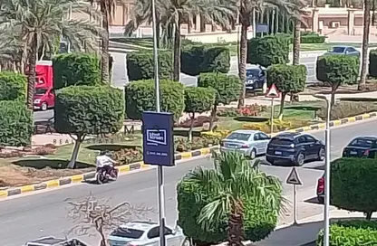 Apartment - 3 Bedrooms - 1 Bathroom for sale in 1st District - Sheikh Zayed City - Giza