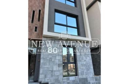 Apartment - 2 Bedrooms - 3 Bathrooms for sale in Acasa - 5th Settlement Compounds - The 5th Settlement - New Cairo City - Cairo
