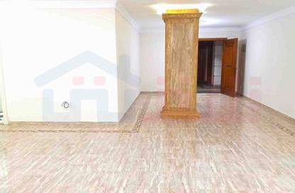 Apartment - 3 Bedrooms - 2 Bathrooms for rent in Al Mosheer Ahmed Ismail St. - Sidi Gaber - Hay Sharq - Alexandria Apartment - 3 Bedrooms - 2 Bathrooms for rent in Al Mosheer Ahmed Ismail St. - Sidi Gaber - Hay Sharq - Alexandria