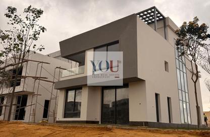 Townhouse - 3 Bedrooms - 3 Bathrooms for sale in Eastshire compound - 5th Settlement Compounds - The 5th Settlement - New Cairo City - Cairo