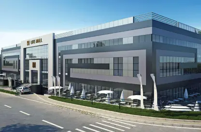 محل تجاري - استوديو - 4 حمامات للبيع في لايف فيو - كمبوندات الشروق - مدينة الشروق - القاهرة