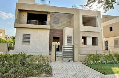 Villa - 4 - 4 for sale in The Crown - Cairo Alexandria Desert Road - 6 October City - Giza