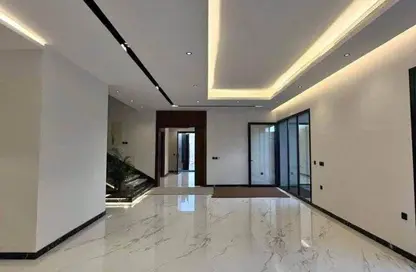 Apartment - 3 Bedrooms - 3 Bathrooms for sale in The Address East - 90 Street - The 5th Settlement - New Cairo City - Cairo