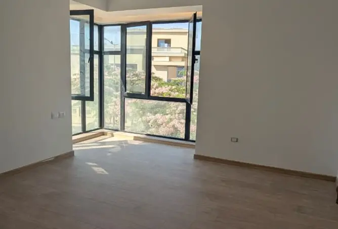 117022529 - Property Image 3