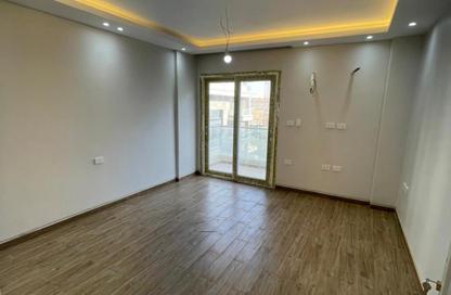 Apartment - 3 Bedrooms - 2 Bathrooms for sale in Mountain View iCity - 5th Settlement Compounds - The 5th Settlement - New Cairo City - Cairo