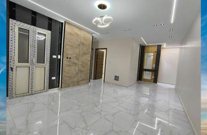 Apartment - 3 Bedrooms - 2 Bathrooms for sale in Gate 4 - Mena - Hadayek El Ahram - Giza