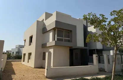 Townhouse - 3 Bedrooms - 2 Bathrooms for sale in Garden Residence - Hyde Park - New Cairo City - Cairo