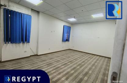 مساحات مكتبية - استوديو - 2 حمامات للايجار في فى90 - شارع التسعين الشمالي - التجمع الخامس - مدينة القاهرة الجديدة - القاهرة