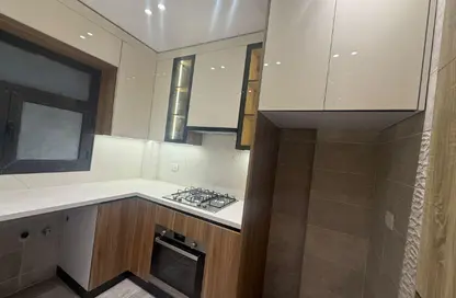 Apartment - 2 Bedrooms - 2 Bathrooms for rent in Fifth Square - The 5th Settlement - New Cairo City - Cairo