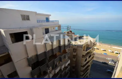 Apartment - 3 Bedrooms - 2 Bathrooms for sale in Al Geish Road - El Mandara - Hay Than El Montazah - Alexandria