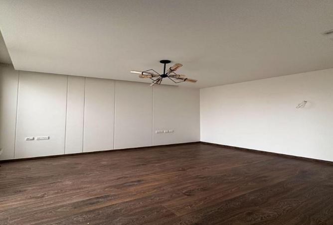 73501301 - Property Image 3