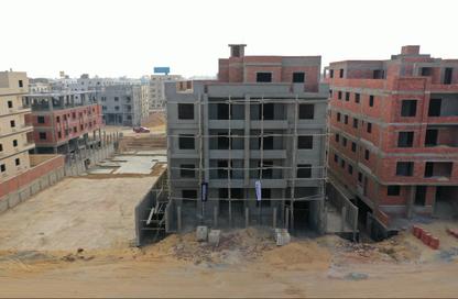 Apartment - 3 Bedrooms - 2 Bathrooms for sale in Bait Alwatan - The 5th Settlement - New Cairo City - Cairo