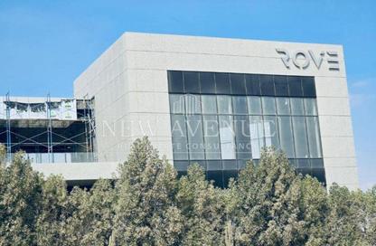 Retail - Studio - 2 Bathrooms for sale in Mountain View iCity - 5th Settlement Compounds - The 5th Settlement - New Cairo City - Cairo