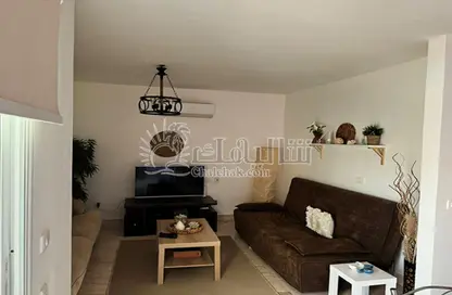 (بنتهاوس  (روف - 2 غرف نوم - 2 حمامات للبيع في اروما بيتش - العين السخنة - السويس