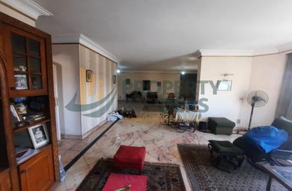 شقة - 5 - 2 للبيع في شارع شهاب - المهندسين - الجيزة شقة - 5 - 2 للبيع في شارع شهاب - المهندسين - الجيزة