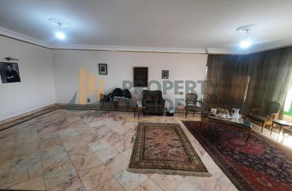 شقة - 5 - 2 للبيع في شارع شهاب - المهندسين - الجيزة شقة - 5 - 2 للبيع في شارع شهاب - المهندسين - الجيزة