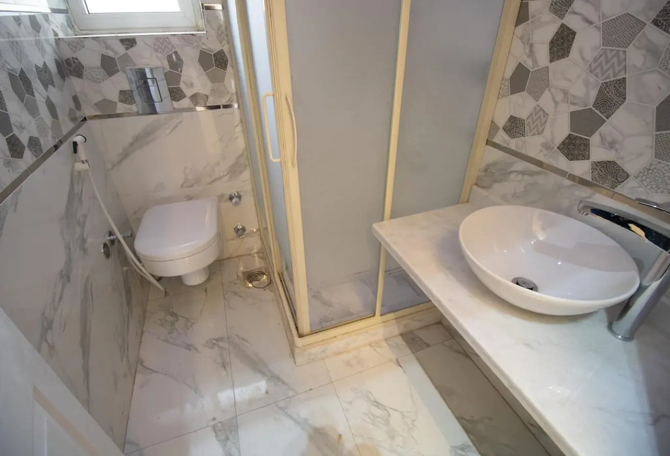 118453312 - Property Main Image
