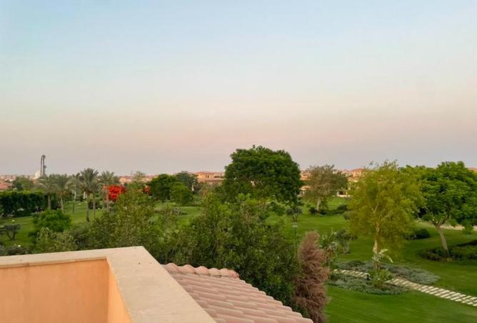 98829677 - Property Image 3