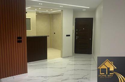 Apartment - 2 Bedrooms - 1 Bathroom for sale in El Rehab Extension - Al Rehab - New Cairo City - Cairo