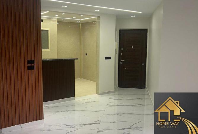 97715489 - Property Image 2