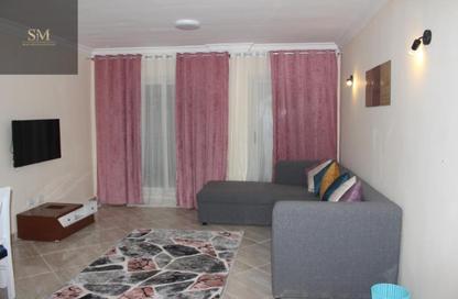 Apartment - 3 Bedrooms - 2 Bathrooms for sale in El Koronfel - The 5th Settlement - New Cairo City - Cairo Apartment - 3 Bedrooms - 2 Bathrooms for sale in El Koronfel - The 5th Settlement - New Cairo City - Cairo