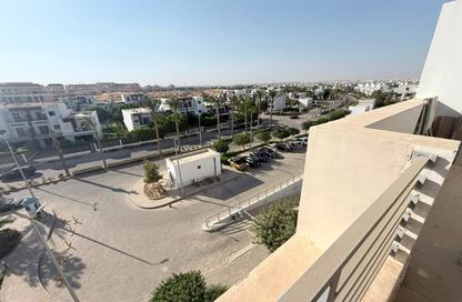 Apartment - 2 Bedrooms - 2 Bathrooms for sale in HPR 1 - Hyde Park - New Cairo City - Cairo