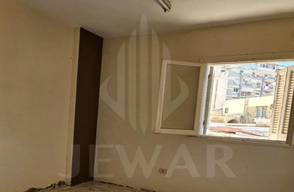 شقة - 2 غرف نوم - 1 حمام للايجار في ميدان سموحة - سموحة - حي شرق - الاسكندرية