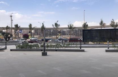 Shop - Studio - 1 Bathroom for rent in Side Walk Mall - El Banafseg 1 - El Banafseg - New Cairo City - Cairo