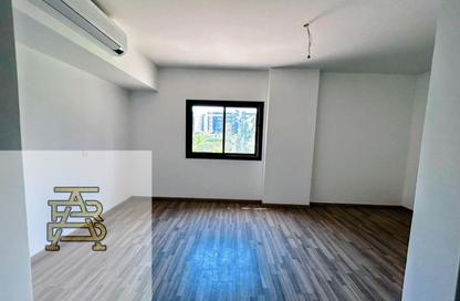 Apartment - 3 Bedrooms - 5 Bathrooms for sale in Privado - Madinaty - Cairo