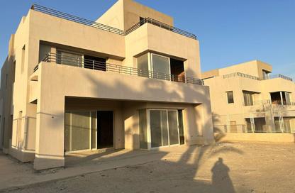 Villa - 4 Bedrooms - 4 Bathrooms for sale in New Giza - Cairo Alexandria Desert Road - 6 October City - Giza