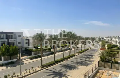 Townhouse - 5 Bedrooms - 4 Bathrooms for sale in Hyde Park Business District Mall - South Teseen St. - The 5th Settlement - New Cairo City - Cairo