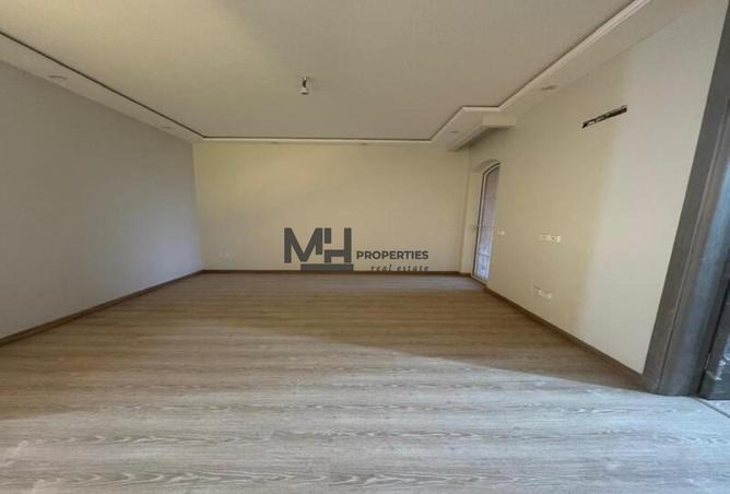 65165440 - Property Main Image