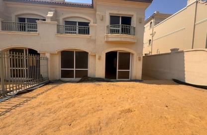 Villa - 4 Bedrooms - 4 Bathrooms for sale in Al Patio 5 East - El Patio - El Shorouk Compounds - Shorouk City - Cairo