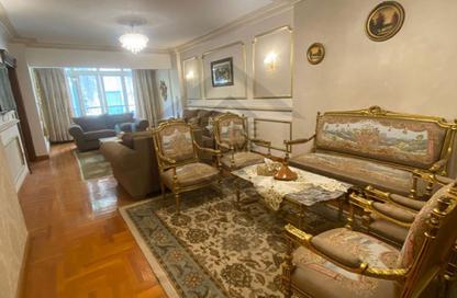 Apartment - 3 Bedrooms - 2 Bathrooms for sale in Ibrahim Helmy St. - Roushdy - Hay Sharq - Alexandria