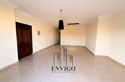 شقة - 2 غرف نوم - 1 حمام للبيع في البنفسج 12 - البنفسج - مدينة القاهرة الجديدة - القاهرة