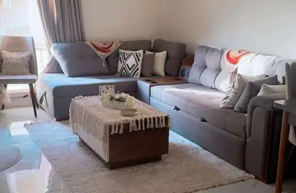 Apartment - 3 Bedrooms - 2 Bathrooms for sale in El Koronfel - The 5th Settlement - New Cairo City - Cairo Apartment - 3 Bedrooms - 2 Bathrooms for sale in El Koronfel - The 5th Settlement - New Cairo City - Cairo