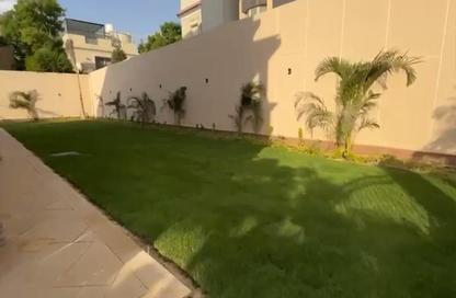 Villa - 5 Bedrooms - 5 Bathrooms for rent in Royal Maxim - 5th Settlement Compounds - The 5th Settlement - New Cairo City - Cairo