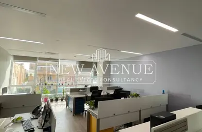 مساحات مكتبية - 4 غرف نوم - 3 حمامات للايجار في الشويفات - كمبوندات التجمع الخامس - التجمع الخامس - مدينة القاهرة الجديدة - القاهرة