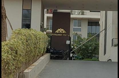 Townhouse - 3 Bedrooms - 4 Bathrooms for sale in Pyramids Hills - Cairo Alexandria Desert Road - 6 October City - Giza