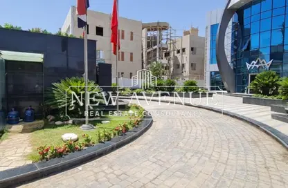 Whole Building - Studio - 2 Bathrooms for sale in ELEGANTRY - District 1 - The 5th Settlement - New Cairo City - Cairo