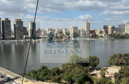 Apartment - 3 Bedrooms - 3 Bathrooms for sale in Hay El Manial - Cairo