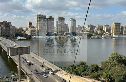Apartment - 3 Bedrooms - 3 Bathrooms for sale in Hay El Manial - Cairo