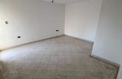 شقة - 2 غرف نوم - 2 حمامات للبيع في حدائق المهندسين - الحي الرابع - الشيخ زايد - الجيزة شقة - 2 غرف نوم - 2 حمامات للبيع في حدائق المهندسين - الحي الرابع - الشيخ زايد - الجيزة