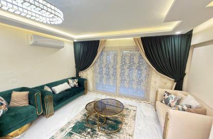 Apartment - 3 - 3 for rent in Galleria Residences - South Investors Area - New Cairo City - Cairo