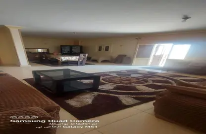 Roof - 4 Bedrooms - 2 Bathrooms for sale in El Narges Buildings - Al Narges - New Cairo City - Cairo