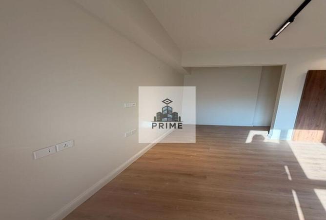 57750393 - Property Image 2