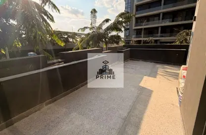 Apartment - 2 Bedrooms - 2 Bathrooms for sale in El Patio Oro - 5th Settlement Compounds - The 5th Settlement - New Cairo City - Cairo