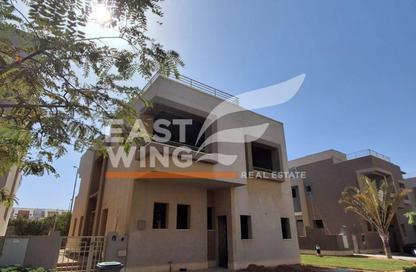 Villa - 5 - 4 for sale in Village Gardens Katameya - 5th Settlement Compounds - The 5th Settlement - New Cairo City - Cairo