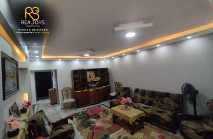 Apartment - 3 Bedrooms - 2 Bathrooms for sale in Al Mostathmir El Saghir - 10th District - Sheikh Zayed City - Giza Apartment - 3 Bedrooms - 2 Bathrooms for sale in Al Mostathmir El Saghir - 10th District - Sheikh Zayed City - Giza