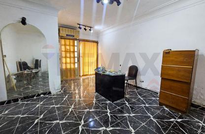 Office Space - Studio - 1 Bathroom for sale in Garden City Smouha St. - Smouha - Hay Sharq - Alexandria